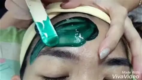 Forehead Waxing